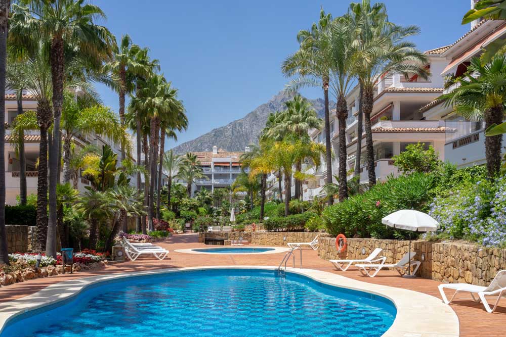 Apartment For Sale in Marbella Golden Mile
