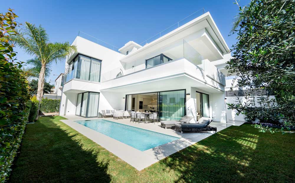 Superb new villa on the Golden Mile, Marbella