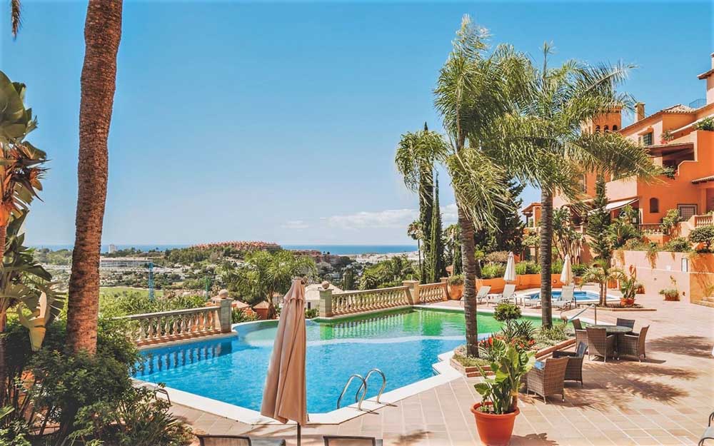 Spectacular penthouse in Nueva Andalucia
