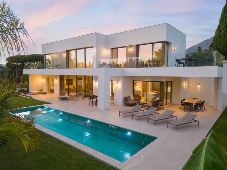 Luxury modern villa in La Carolina, Marbella Golden Mile