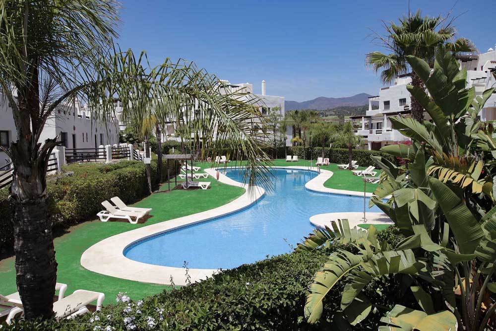 Modern ground floor apartment in Selwo, Estepona