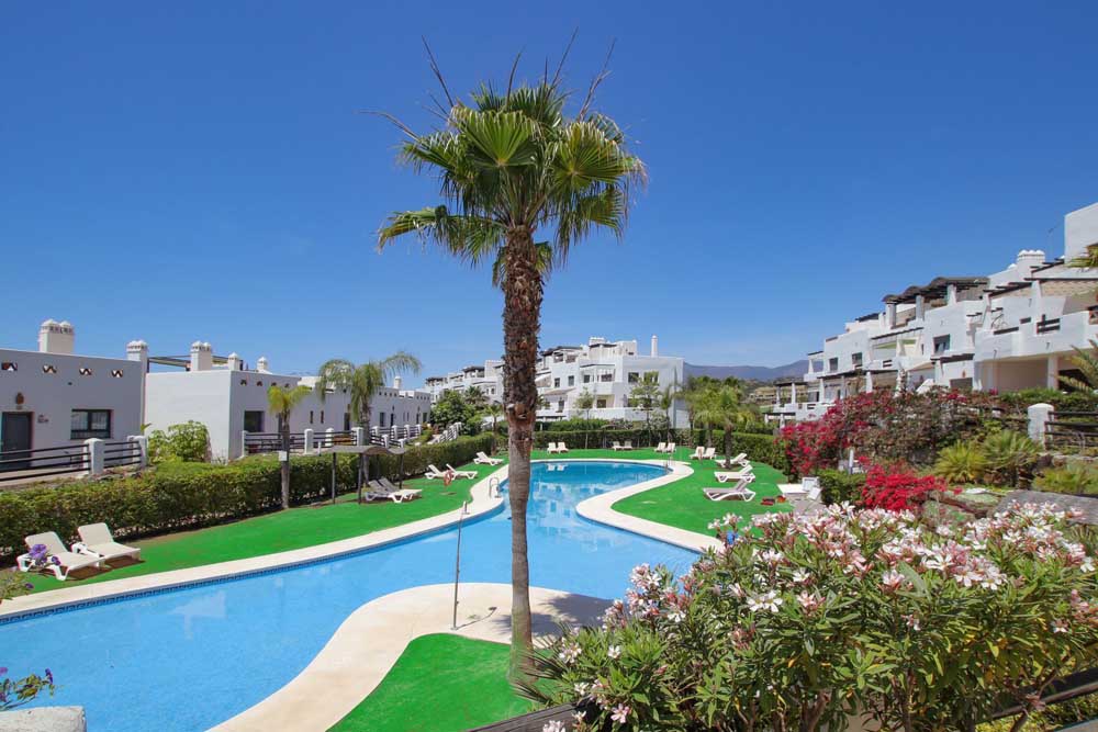 Luxurious penthouse in Estepona