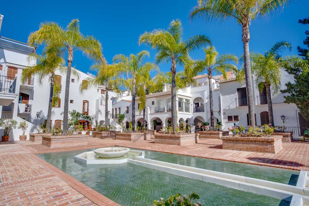 Excellent duplex penthouse on Marbella Golden Mile