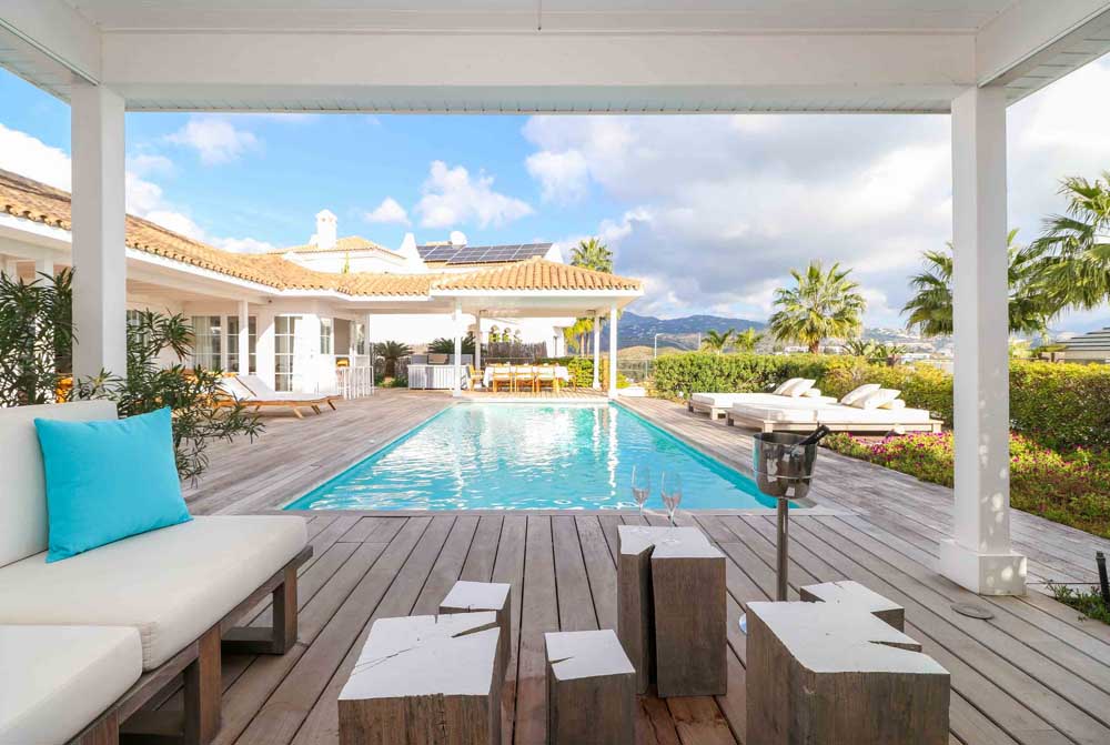 Charming and unique villa in La Alqueria, Benahavis