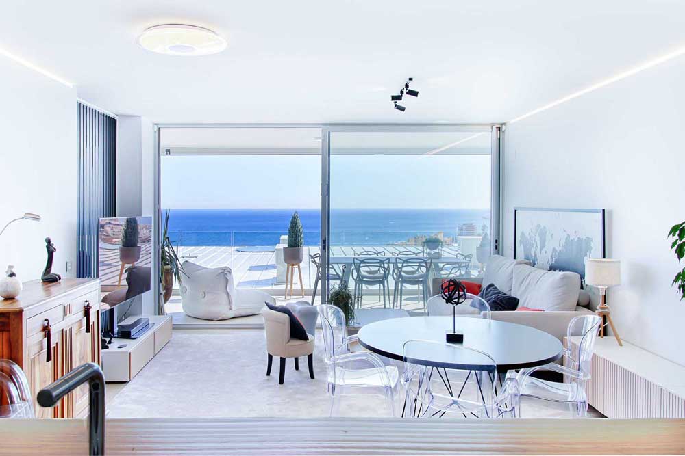 Lovely middle Floor Apartment for sale in Fuengirola 